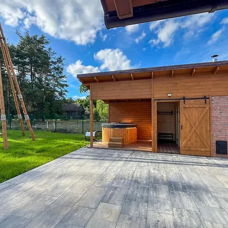 Z Sauna I Jacuzzi Lesny Azyl -