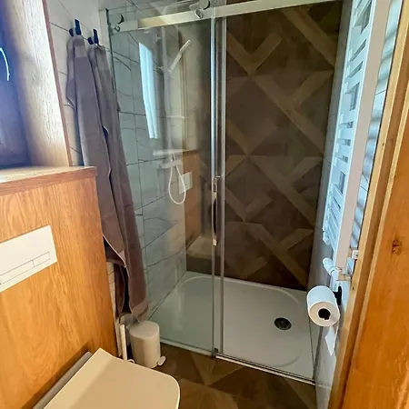 Z Sauna I Jacuzzi Lesny Azyl - Mosna
